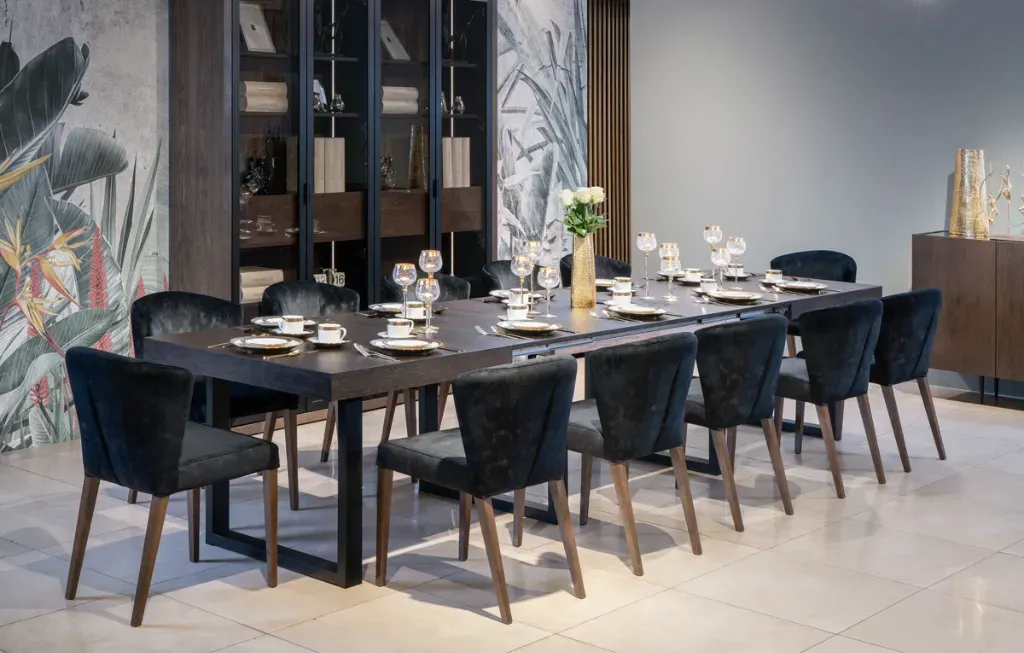 krzesła dla dużej rodziny